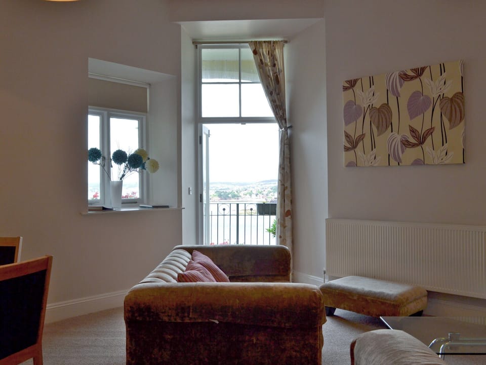 Open plan living/dining room/kitchen | Apartment 14 - Astor House, Torquay