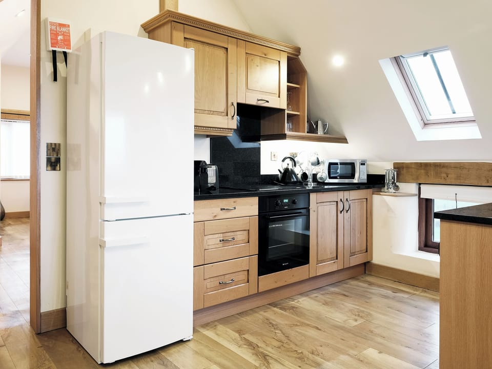 Well equipped kitchen | Corn Keep - Wooldown Holiday Cottages, Marhamchurch, near Bude
