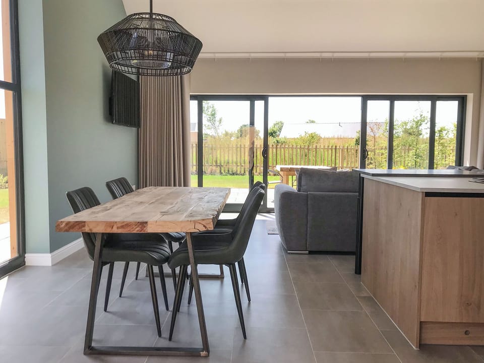 Dining Area | White Swan Cottage - Ashlin Farm Barns, Dunholme, near Lincoln