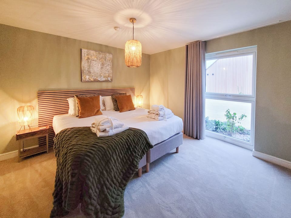 Double bedroom | Rowan House - Ashlin Farm Barns, Dunholme, near Lincoln