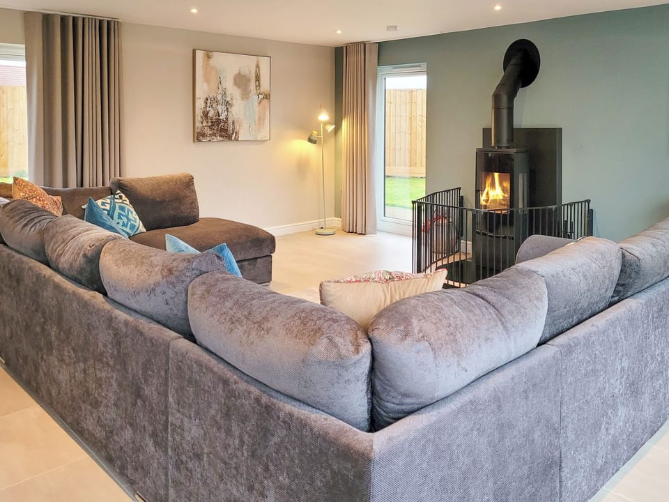 Living area | Walnut House - Ashlin Farm Barns, Dunholme, near Lincoln