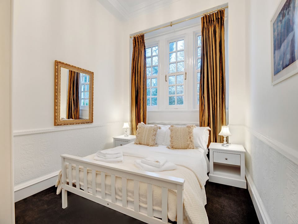 Double bedroom | Angels Haven, Newcastle Upon Tyne