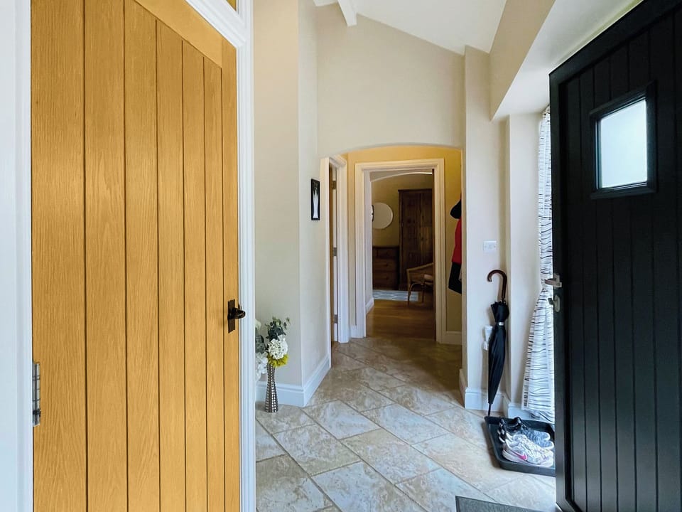 Hallway | The Coach House - North Mere, Kenilworth