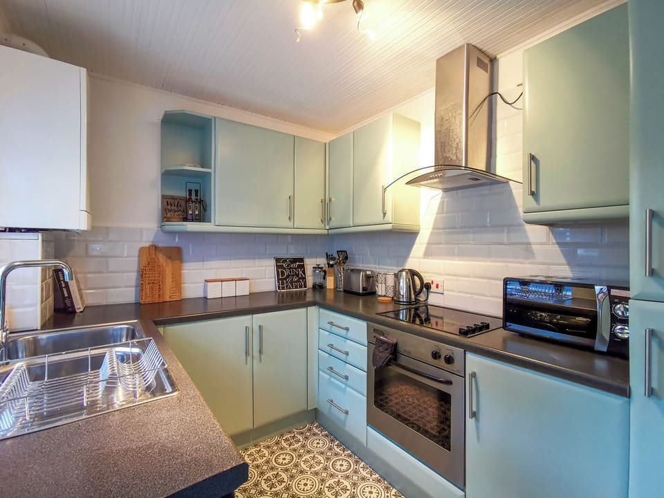 Kitchen | Shoreline Angel, Newcastle Upon Tyne