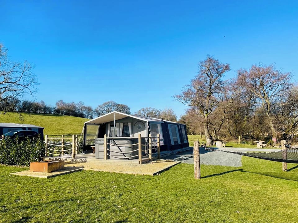 Open plan living space | Kingfisher - Cae Llwyn, Rhayader and the Elan Valley