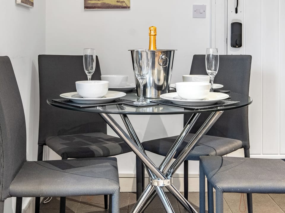 Living room/dining room | Portland Apartment, Jesmond