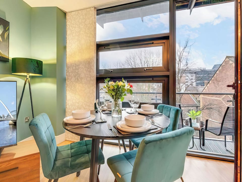 Open plan living space | Friarsgate Apartments, Newcastle Upon Tyne