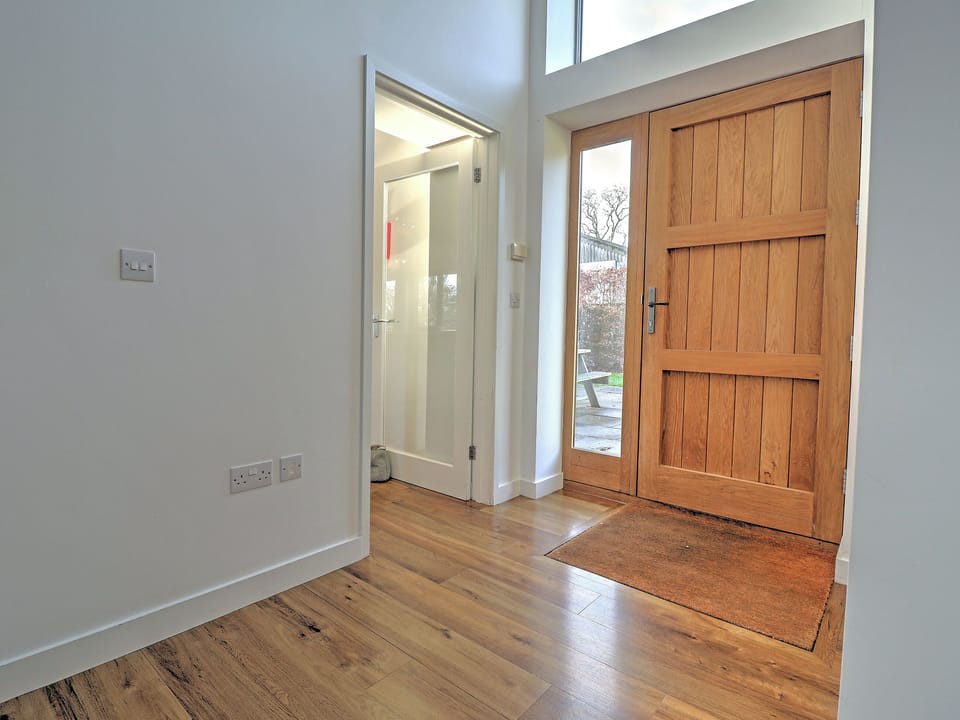 Hallway | Gambledown Farm - The Cart Shed - Gambledown Farm Safari Tents, Romsey