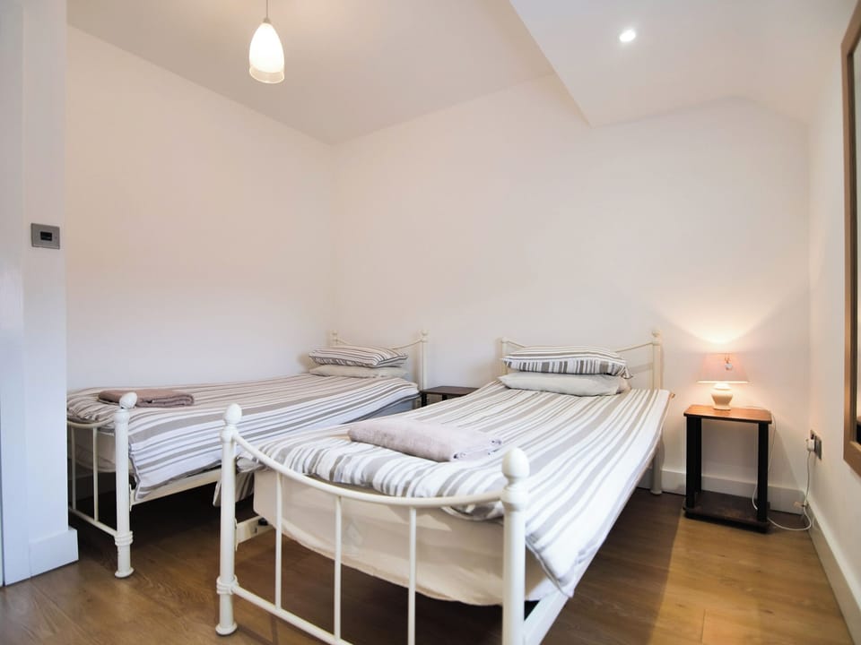 Twin bedroom | Cottage 7 - Murton Grange , Murton, near York