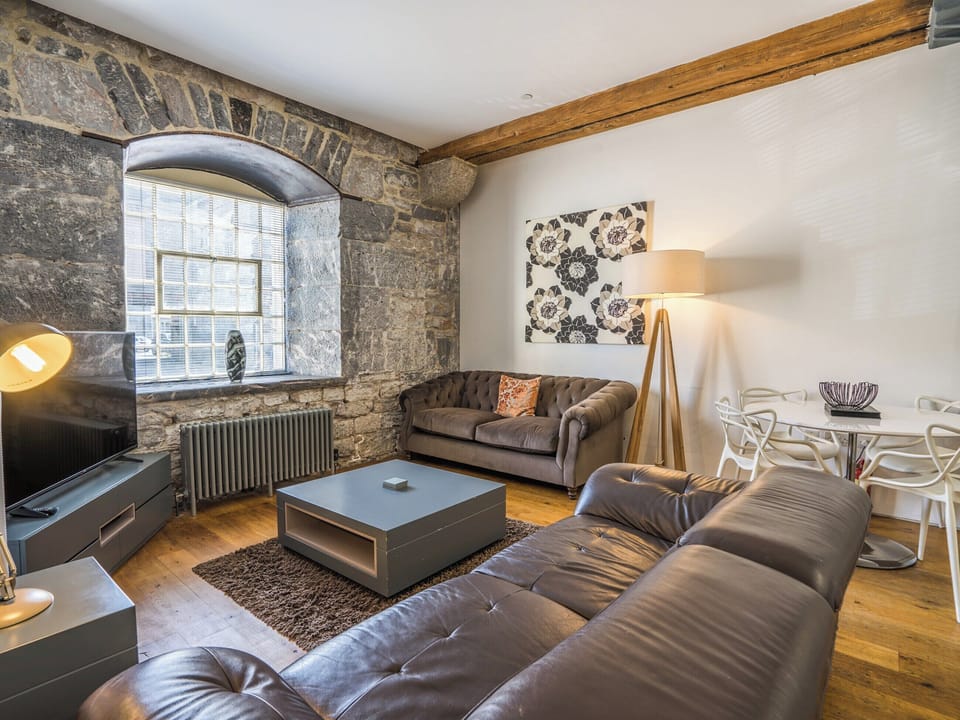 Open plan living space | Number Ten Clarence - Drakes Wharf, Plymouth