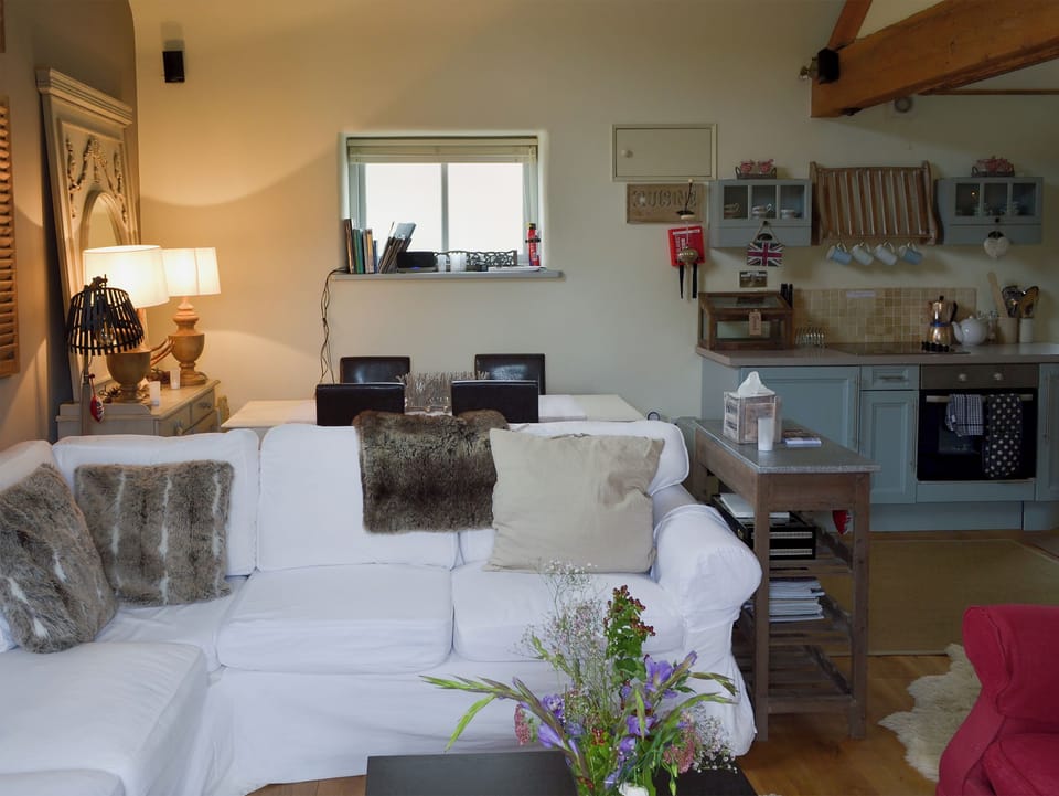 Open plan living/dining room/kitchen | The Old Parlour - Cheshire Boutique Barns, Wrenbury, near Nantwich