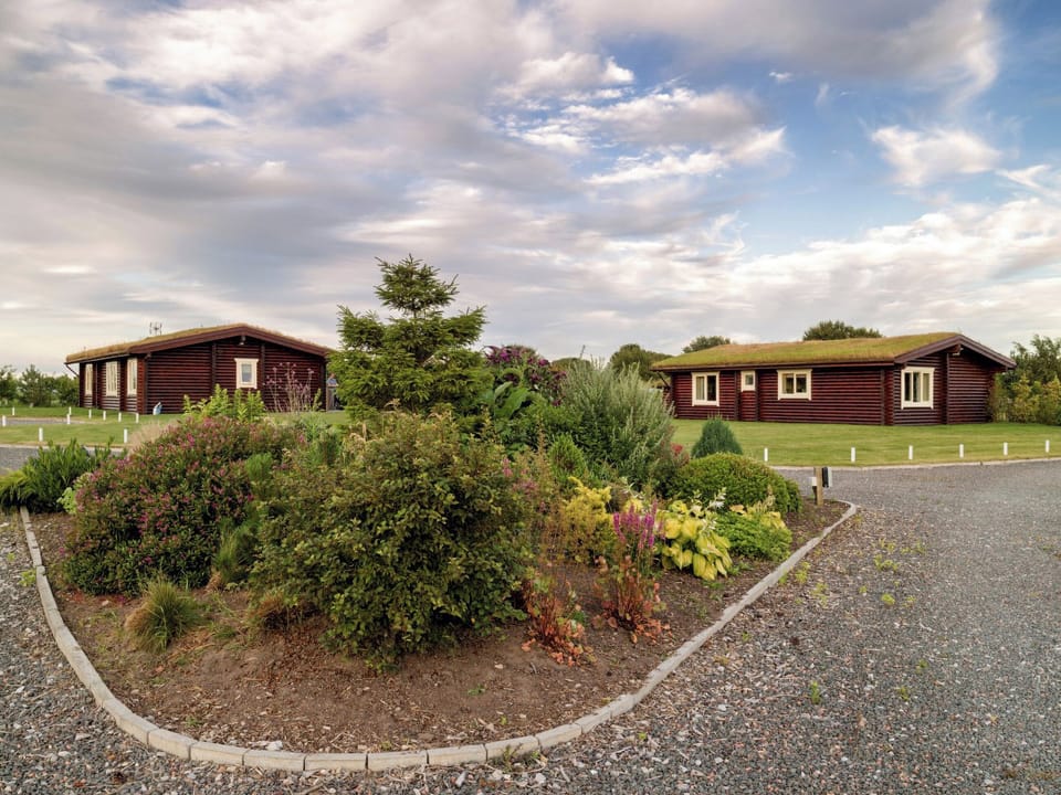 Around the holiday complex | Mallard Lodge - Mackinder Farms, Brayton, Selby