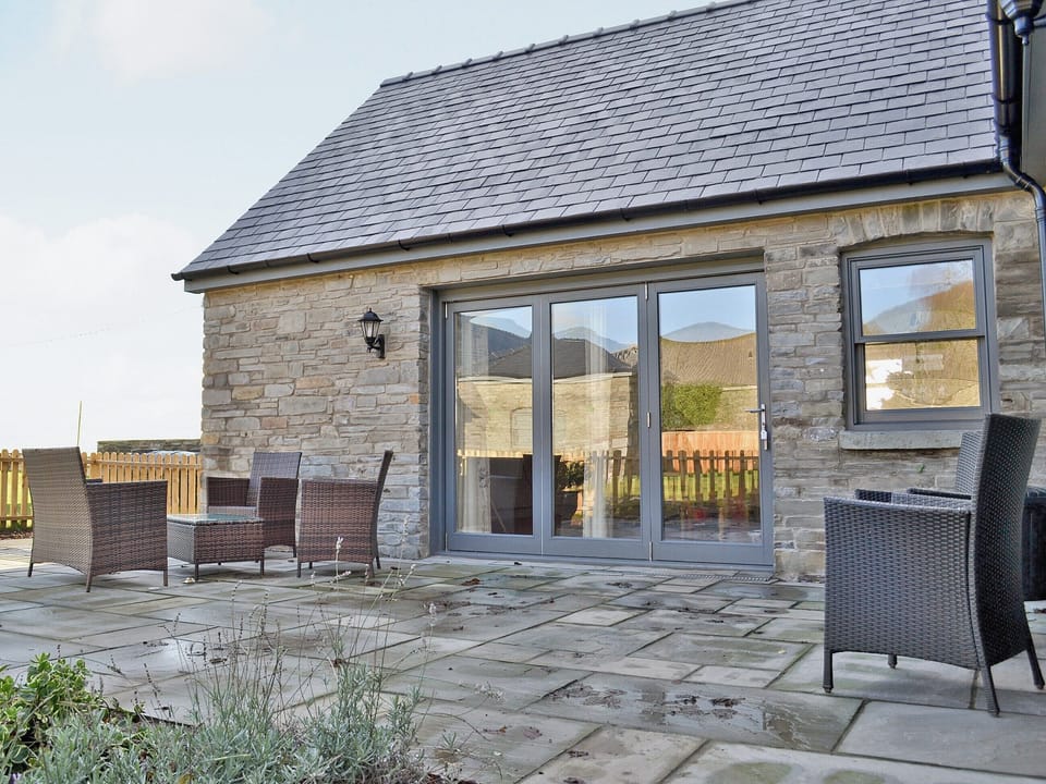 Exterior | Tanylan Farm Cottages - Coal House, Kidwelly
