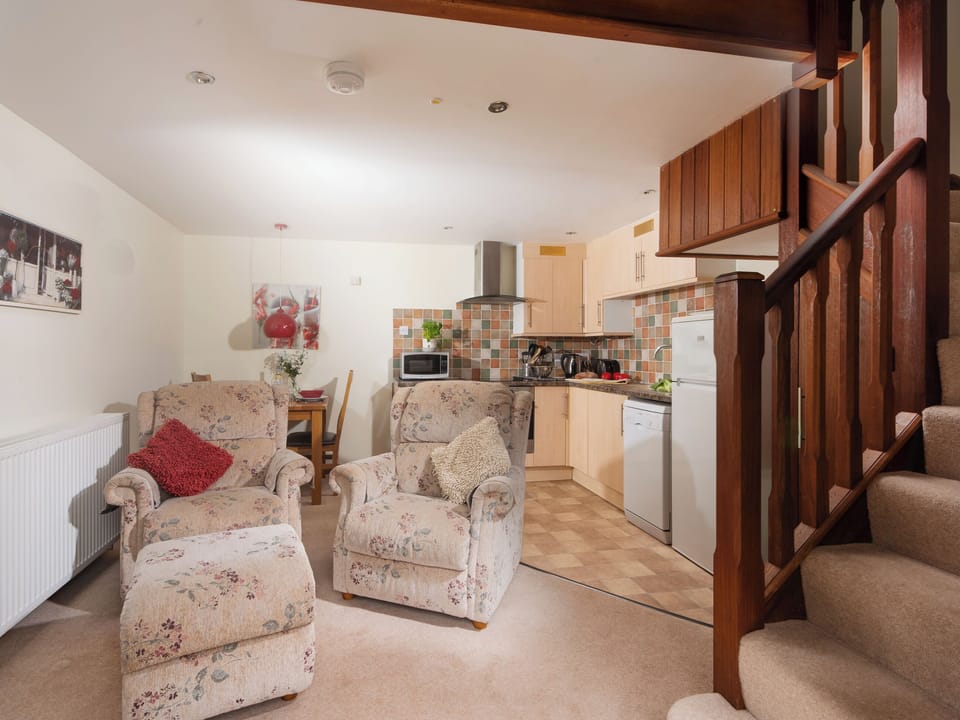 Open plan living space | Fig Cottage - East Dunley Cottages, Bovey Tracey