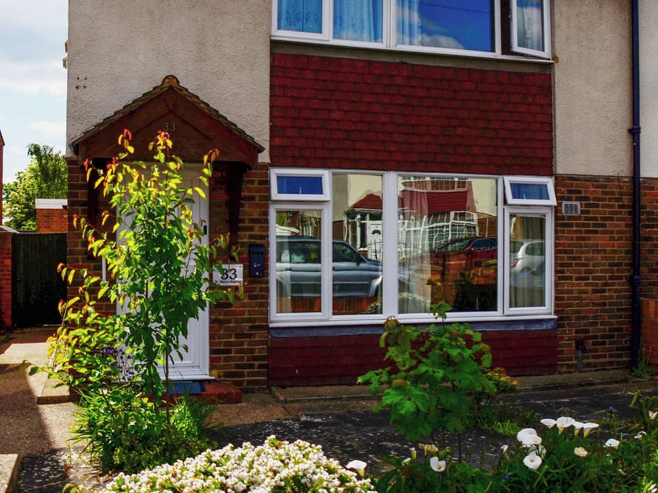 Exterior | St Mary&rsquo;s Crescent House, Stanwell