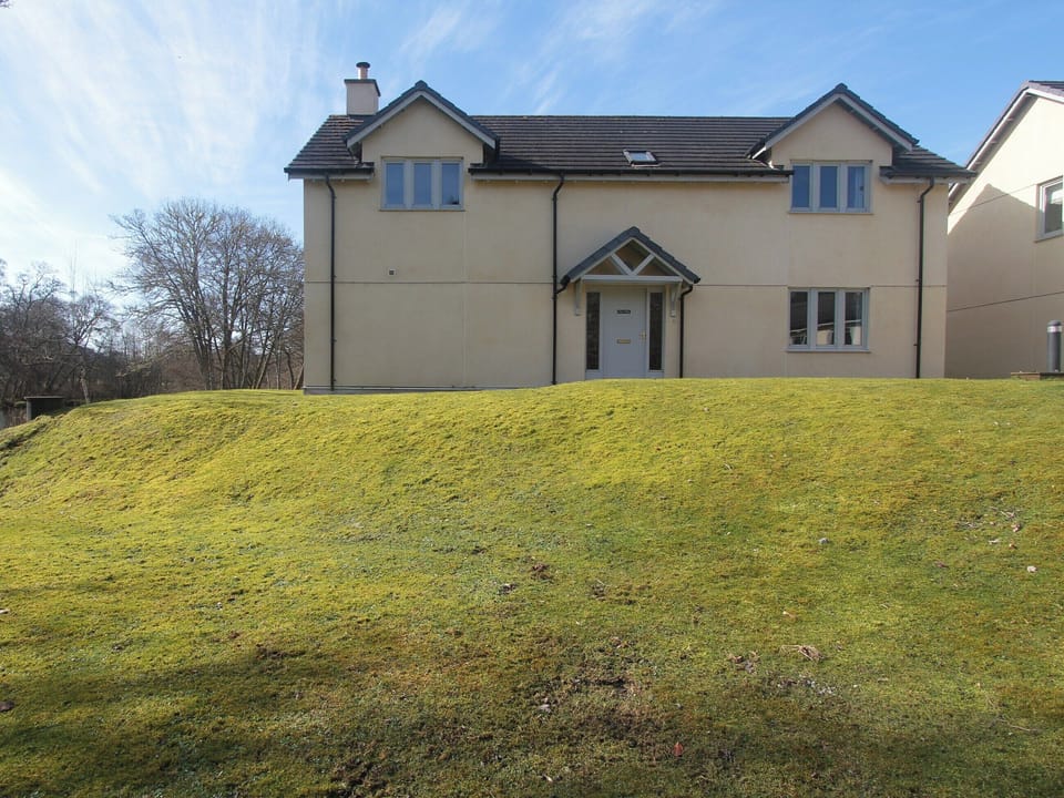 Exterior | Cottage 7 - Skye Cottage - Highland Club, Fort Augustus