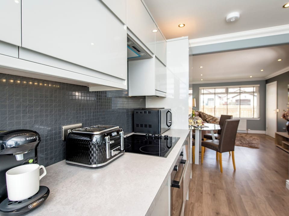 Kitchen | Heather Cottage, Aviemore