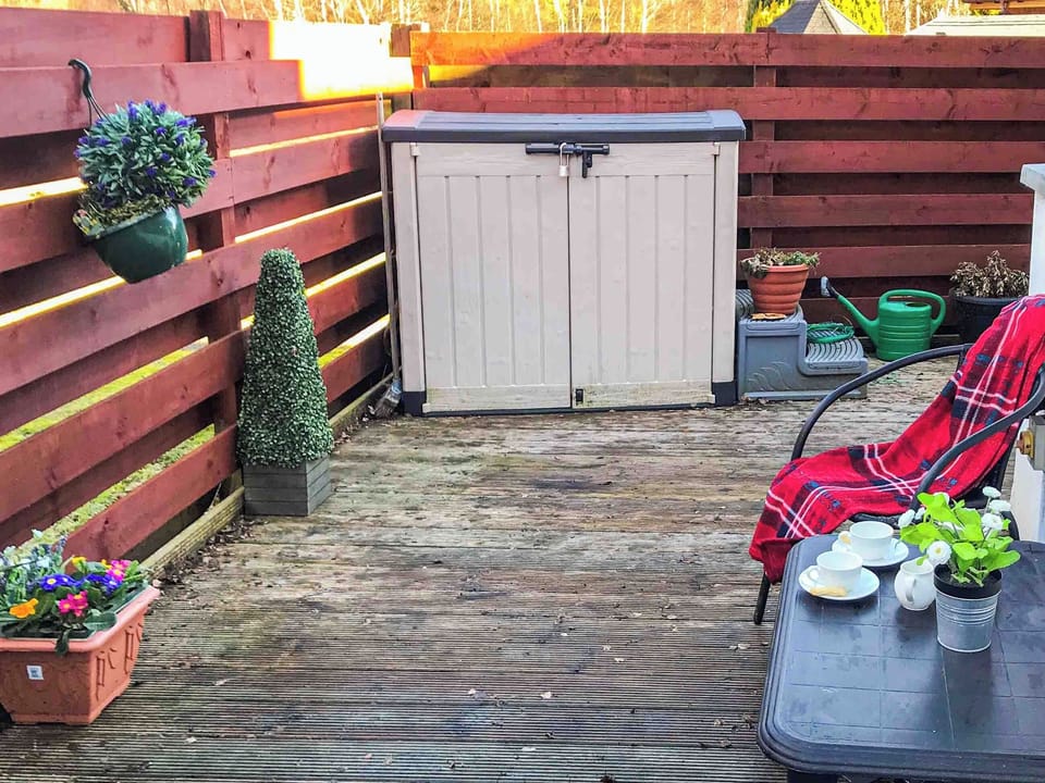 Garden | Larrach Beag - Silverglades Holiday Homes, Aviemore