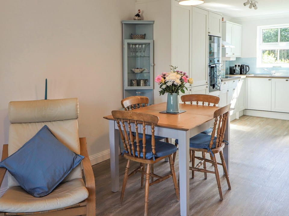 Dining Area | 28 Anchorage Way, East Cowes