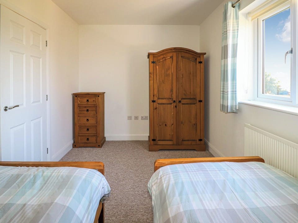 Twin bedroom | Tennyson Cottage, Freshwater