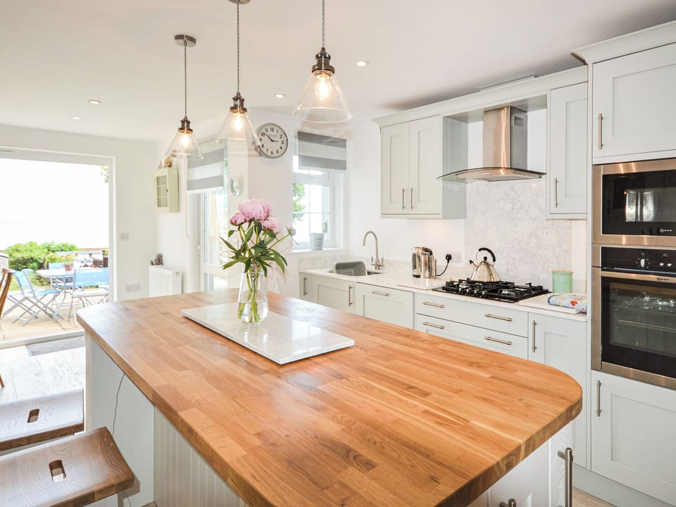 Kitchen | Jan Dee Cottage, Ventnor