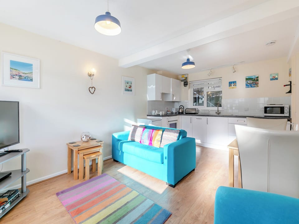 Open plan living space | 1 Mount Brioni - Mount Brioni Holiday Apartments, Torpoint