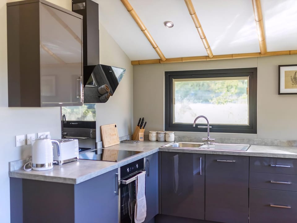 Kitchen area | Fieldfare, Stanton-On-The-Wolds