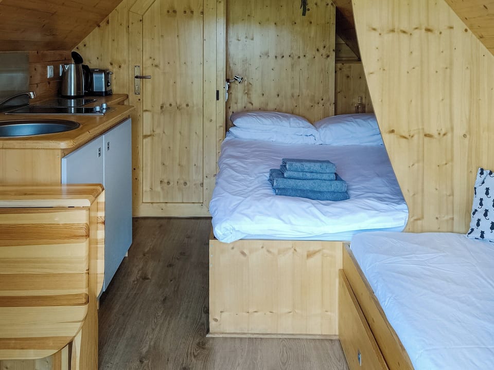 Typical interior | Macbeth&rsquo;s Hillock, Brodie, near Forres