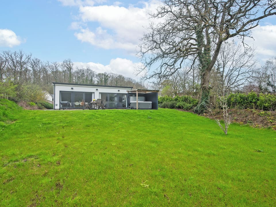 Garden | Apple Lodge - Little Dunley Cottages, Bovey Tracey
