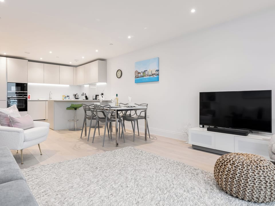 Living area | Endless Summer, Poole