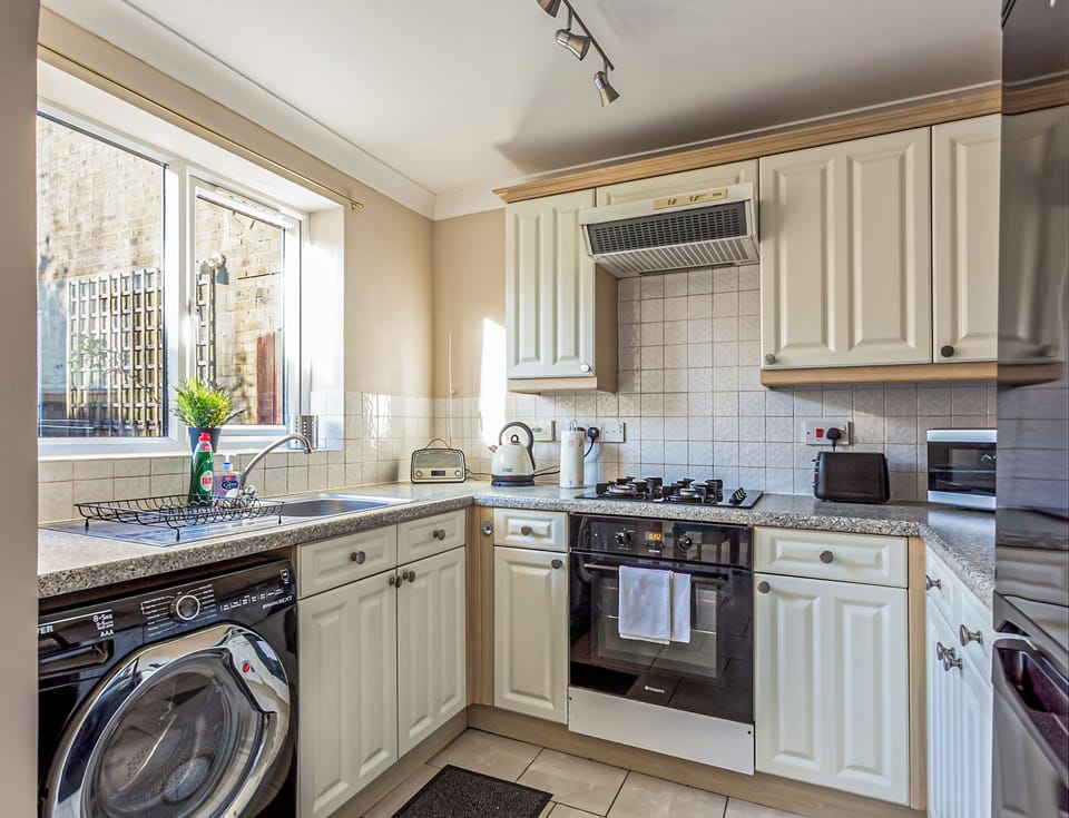 Kitchen | Palma, Poole