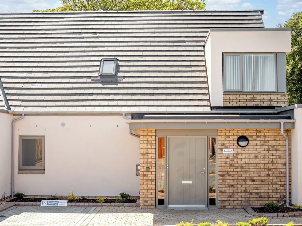 Exterior | Emsdorf Lodge - Homelands, Lundin Links