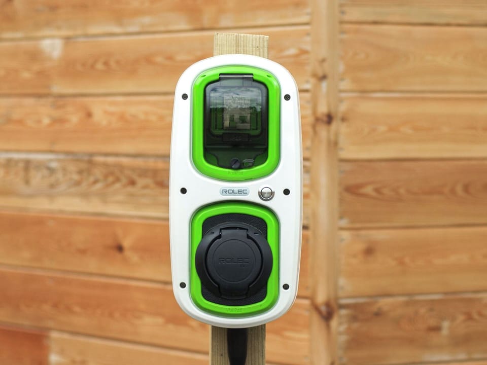 Parking | Knockan - Hillhead Hideaways, Newmill, nr Keith