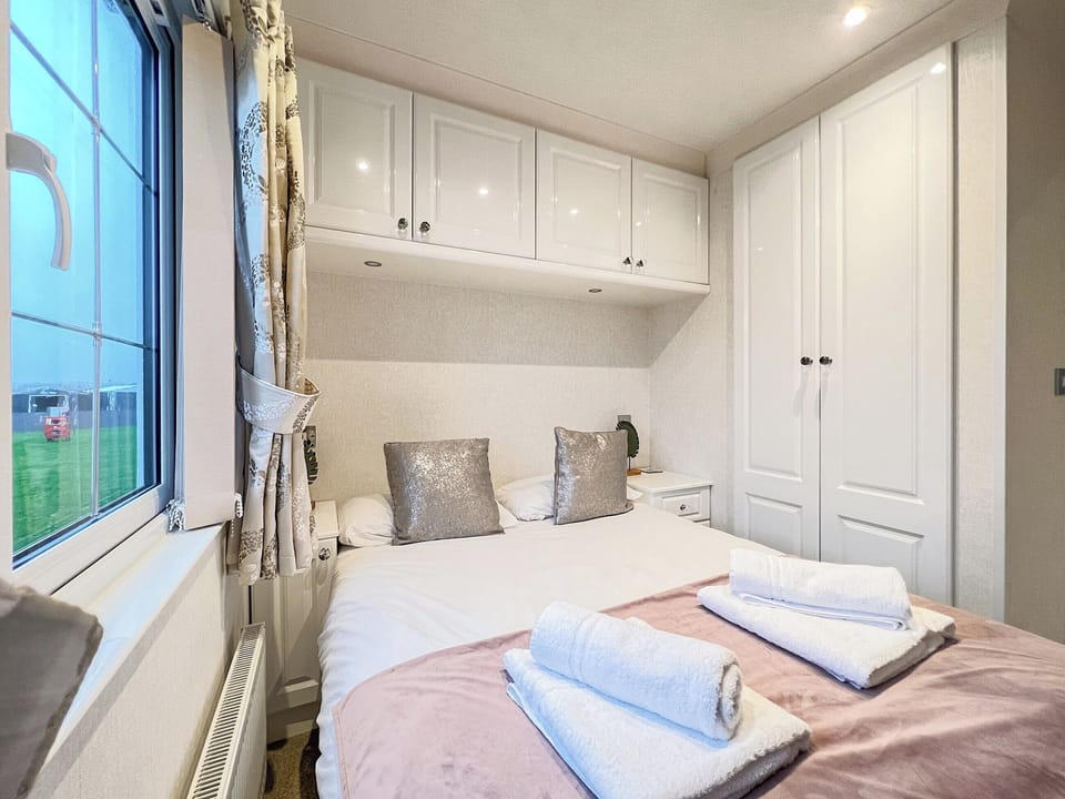 Double bedroom | Chatsworth 4, St Andrews