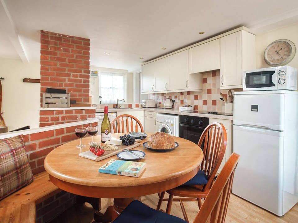 Open plan living space | Blackbird - Champernhayes, Wooton Fitzpaine, near Charmouth