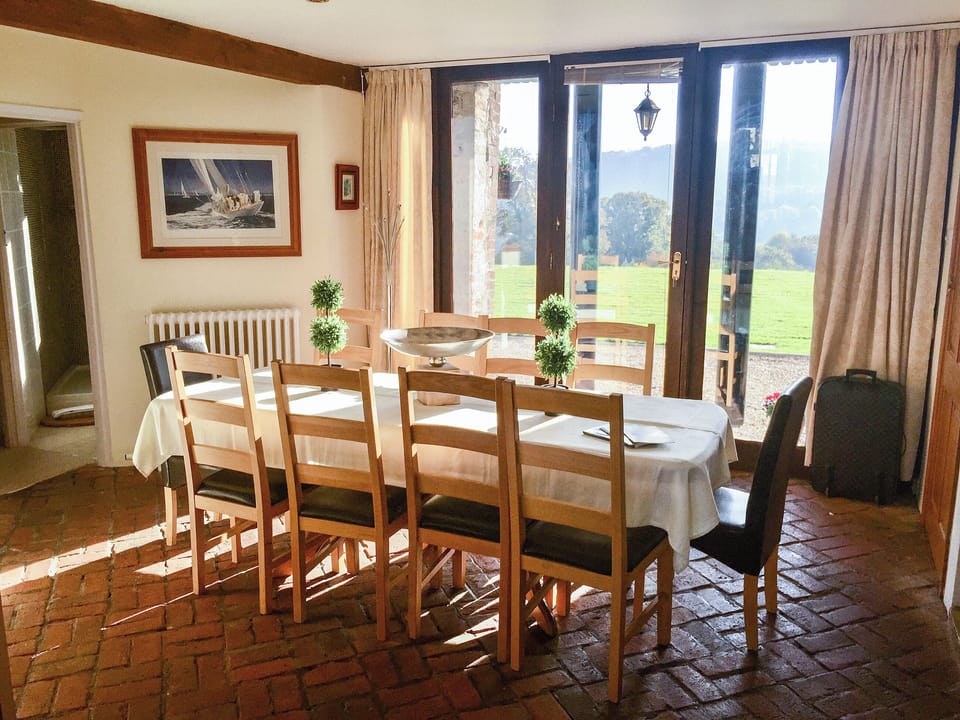 Dining room | The Barn - Champernhayes, Wooton Fitzpaine, near Charmouth
