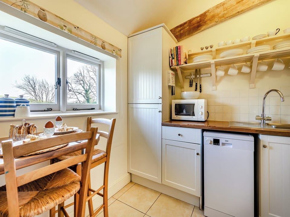 Kitchen | Giddy Cottage - Beachy Head Cottages, East Dean