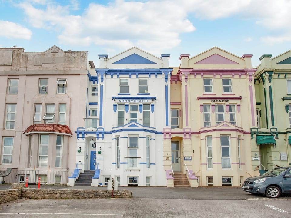 Exterior | Sunnybeach Holiday Apartments, Paignton