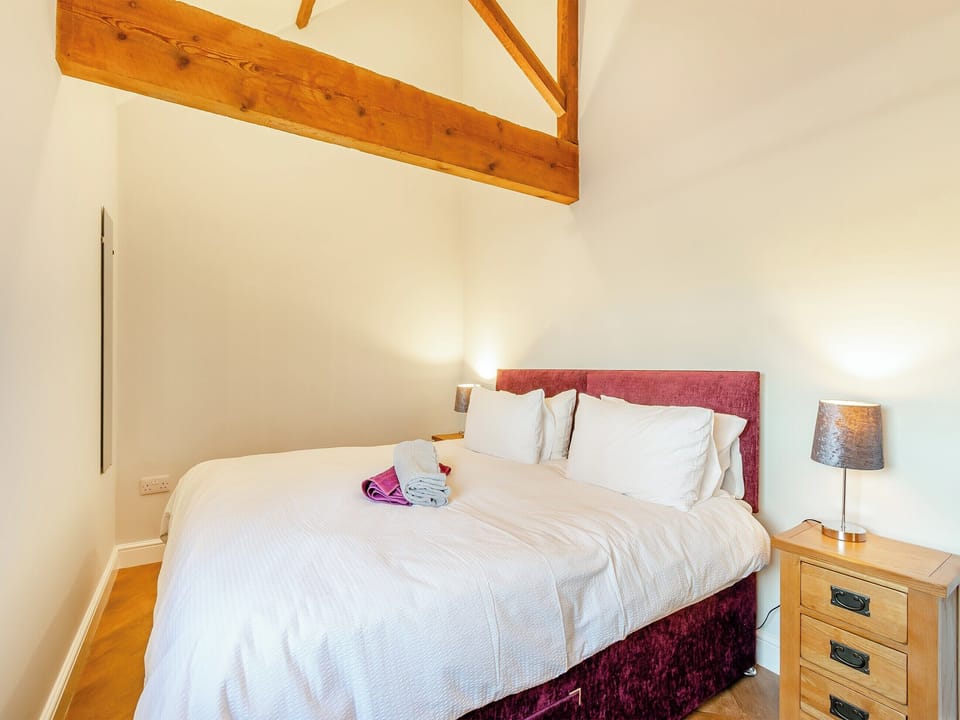 Double bedroom | Rolling Mill - Wolds Way Holiday Cottages, Low Hunsley, Cottingham