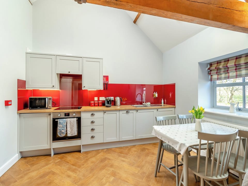 Open plan living space | Rolling Mill - Wolds Way Holiday Cottages, Low Hunsley, Cottingham