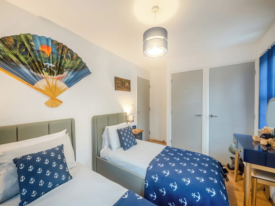 Surrounding area | Captains Rest, Brixham