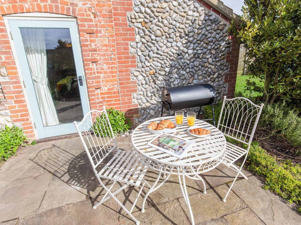 Patio | Garden Cottage, West Beckham