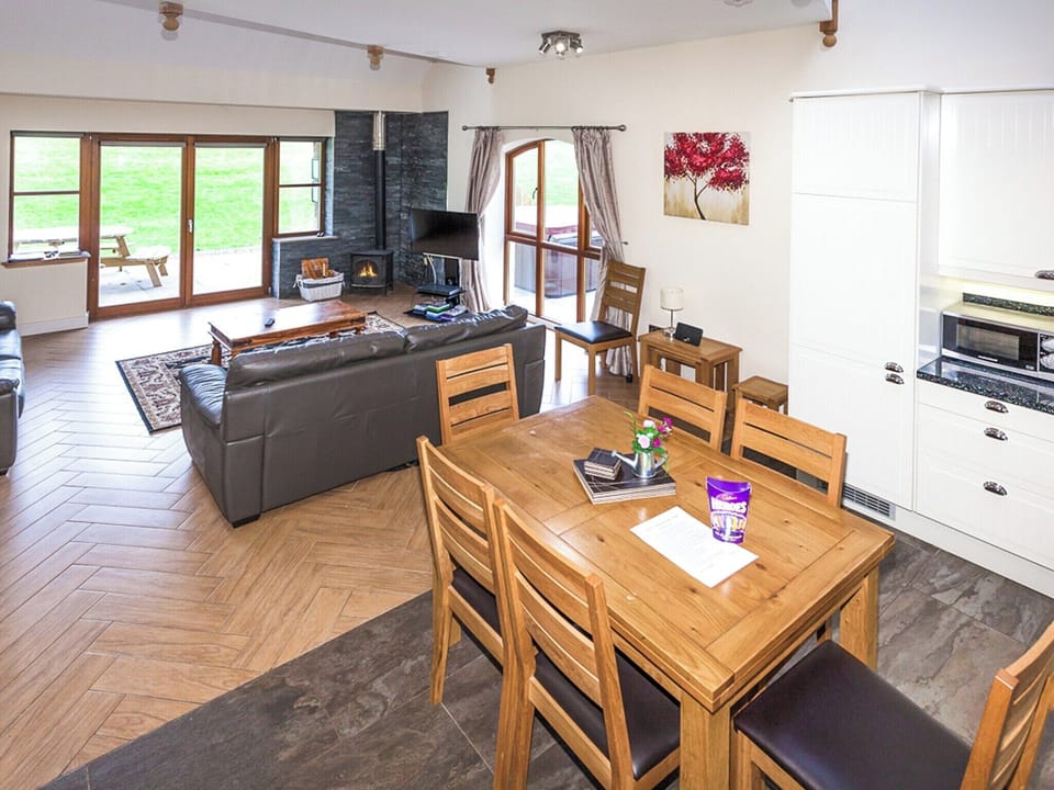 Dining Area | Beech Cottage - Williamscraig Holiday Cottages, Linlithgow