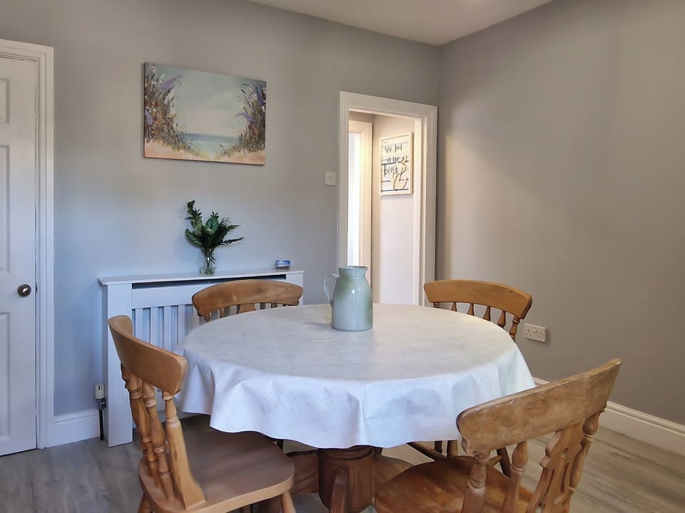 Dining room | Curlew Cottage, Pakefield