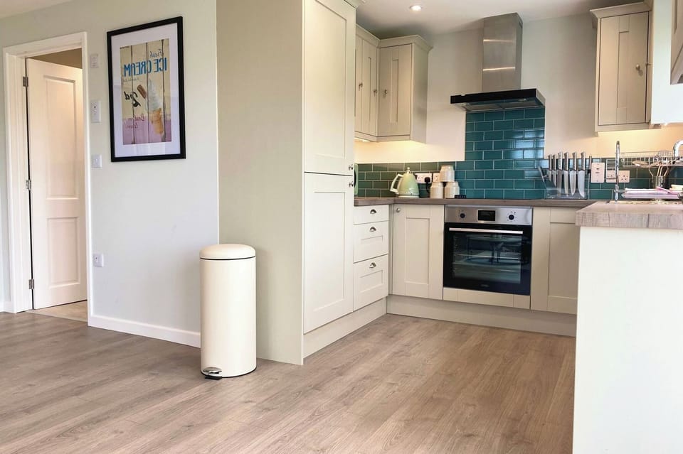 Kitchen area | Holywell - Carnebo Holiday Barns, Perranporth