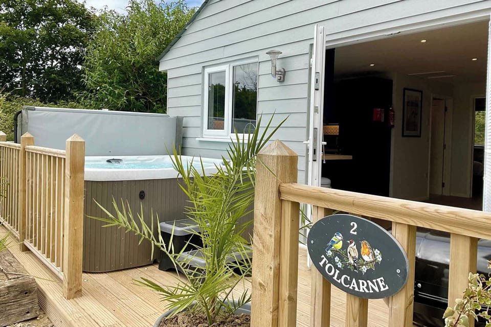 Outdoor area | Tolcarne - Carnebo Holiday Barns, Perranporth
