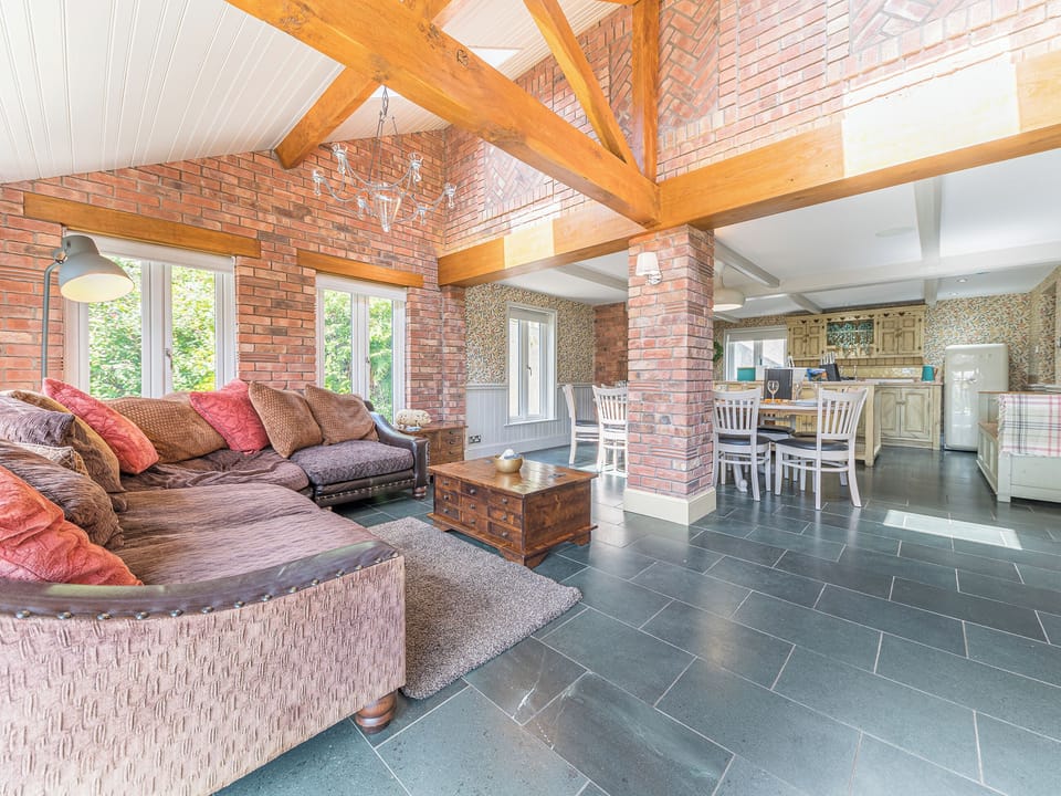 Open plan living space | Sandbeds Farmhouse - Sandbeds Holiday Cottages, Grayrigg, near Kendal