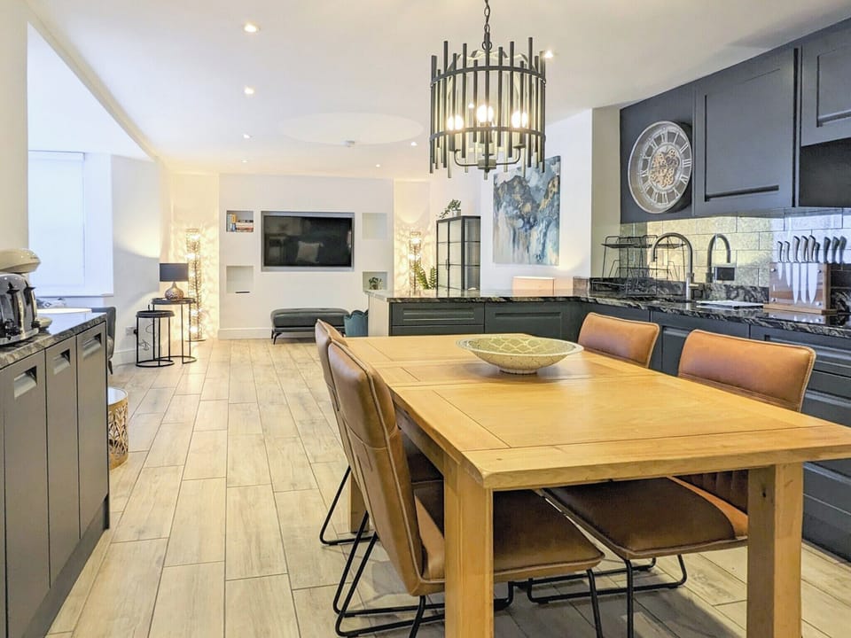 Kitchen area | The Cove, Seaview