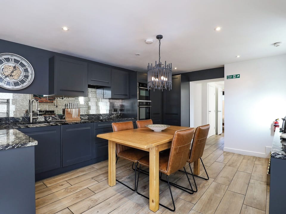 Kitchen area | The Cove, Seaview
