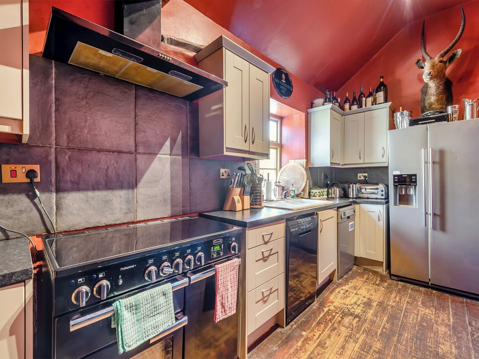 Kitchen | Croxton Lodge & Curlews Nest, Croxton Kerrial, Near Grantham